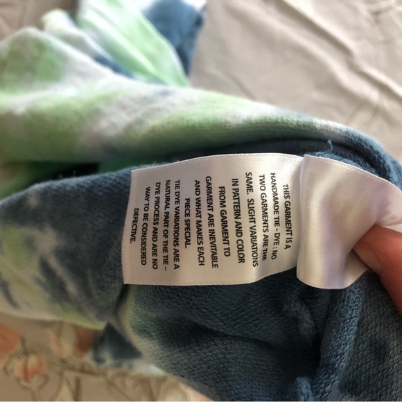 Calvin - Picture 12 of 13